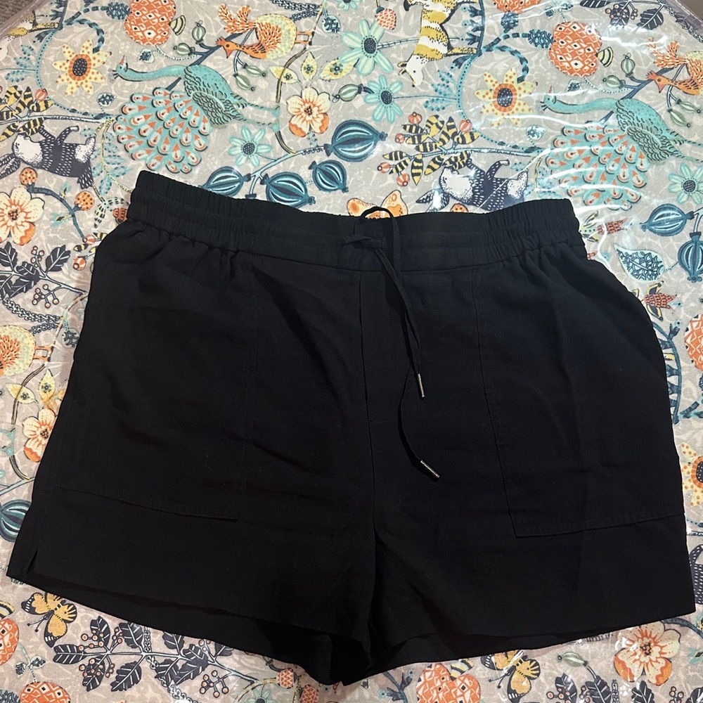 Kersh Black Athletic Women's Shorts